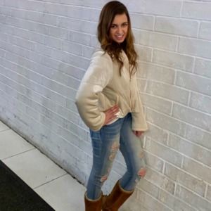 Meet your Posher, Krystal